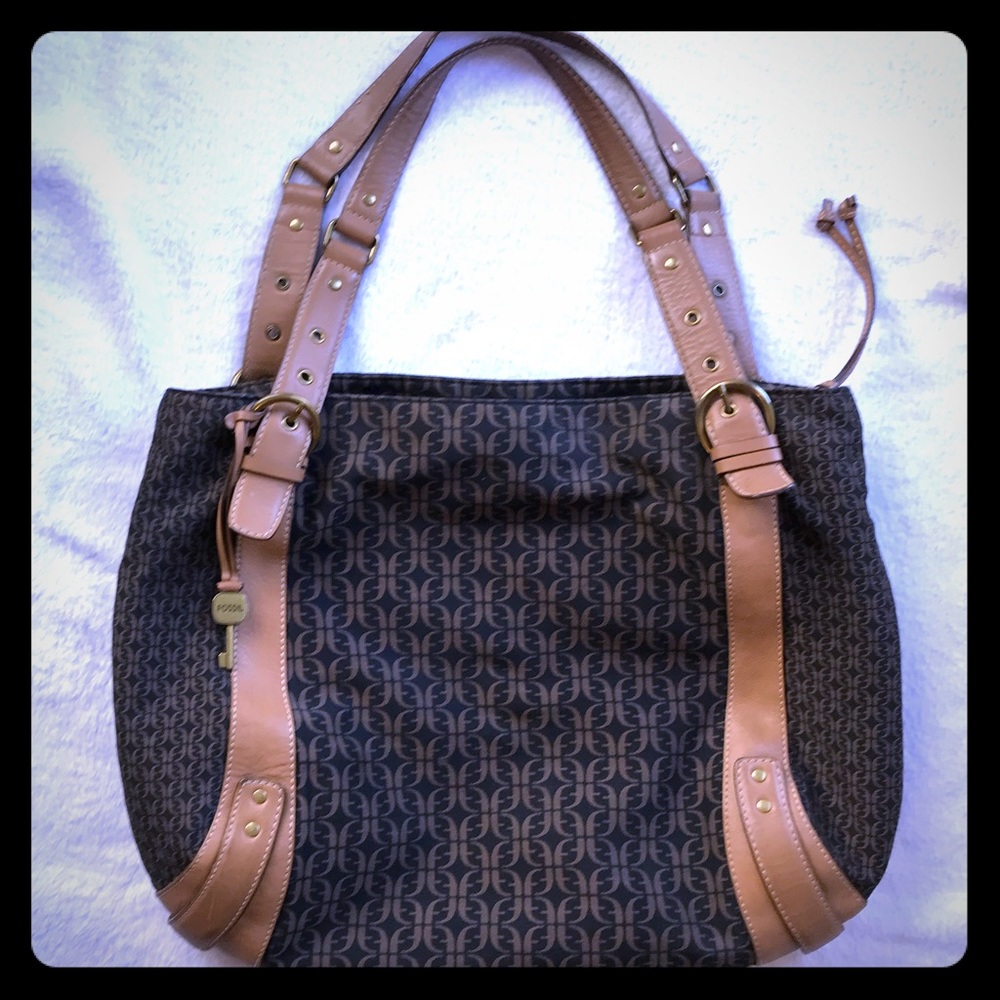 Fossil Black/ Tan canvas with tan leather straps